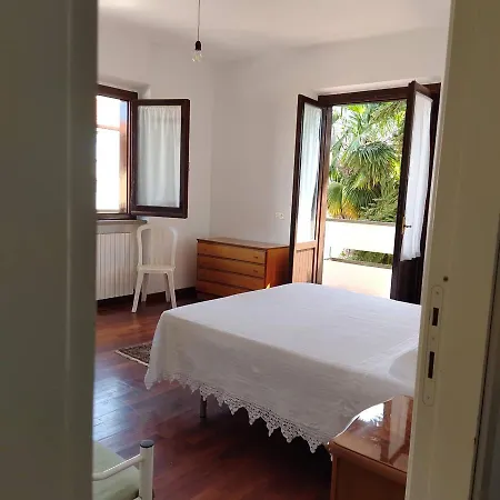 Casa Vacanza Bella Vista Apartment *